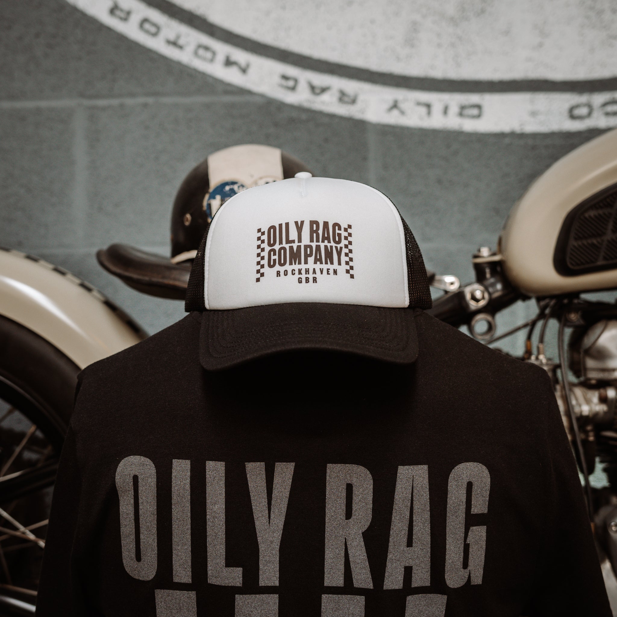 Finish Line Foam Trucker