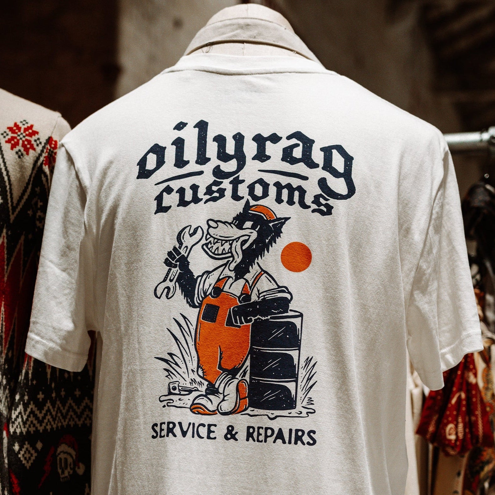 Wolf Customs T-shirt