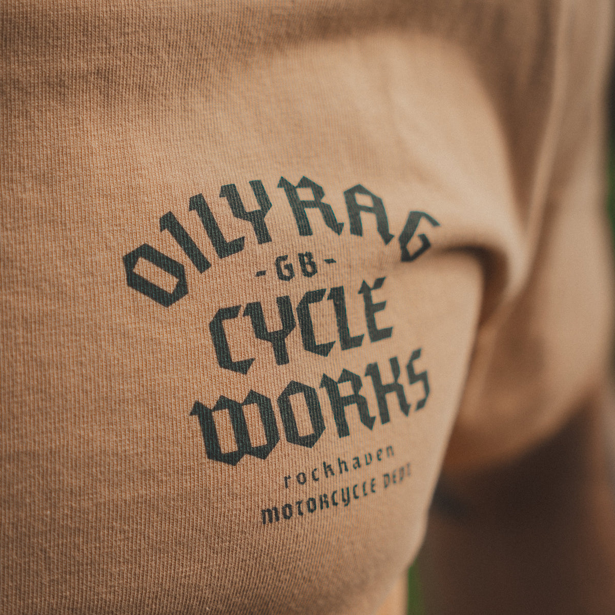 Blackletter T-Shirt - Sand