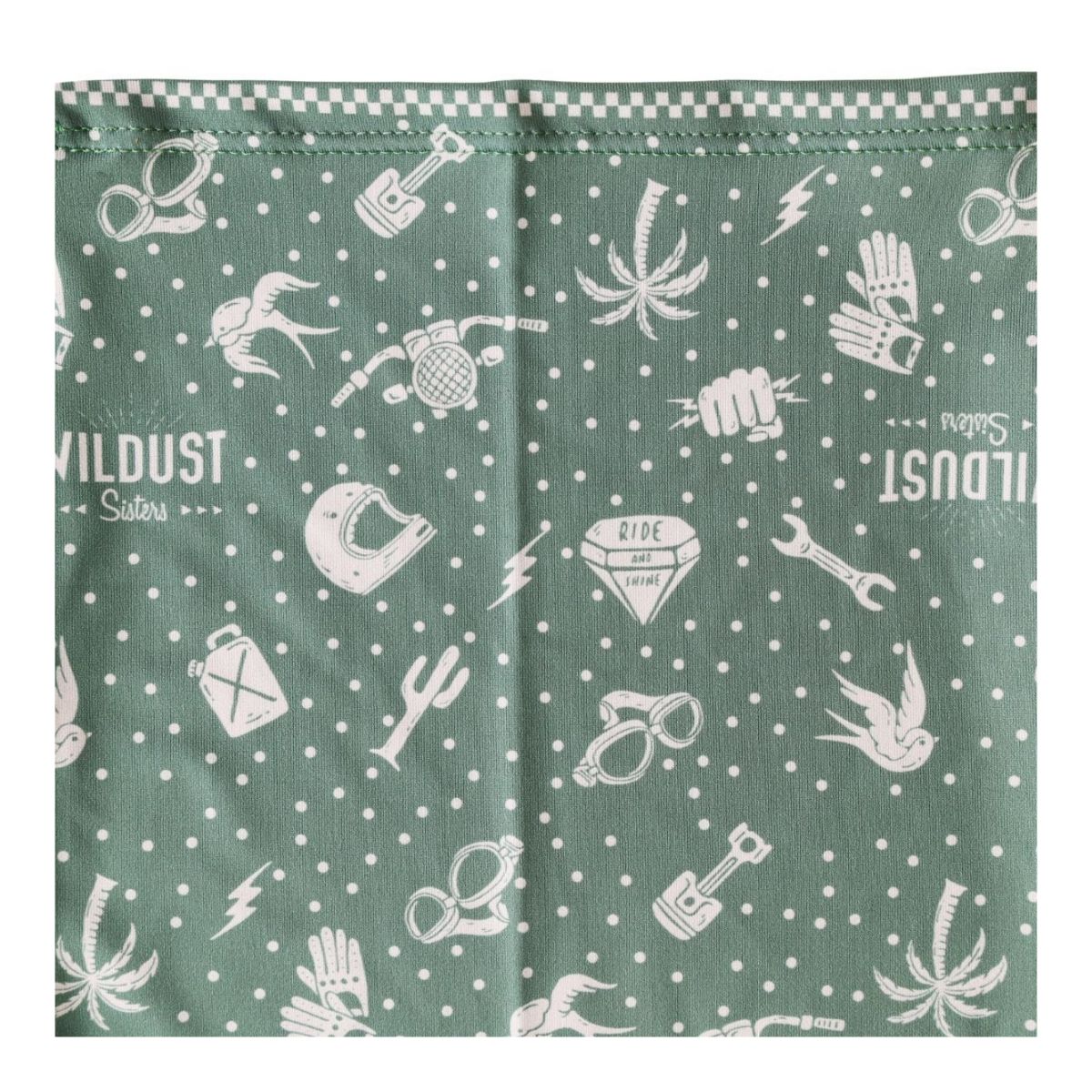 Wildust Sisters wildust sisters neck warmer green bay 01h.jpg